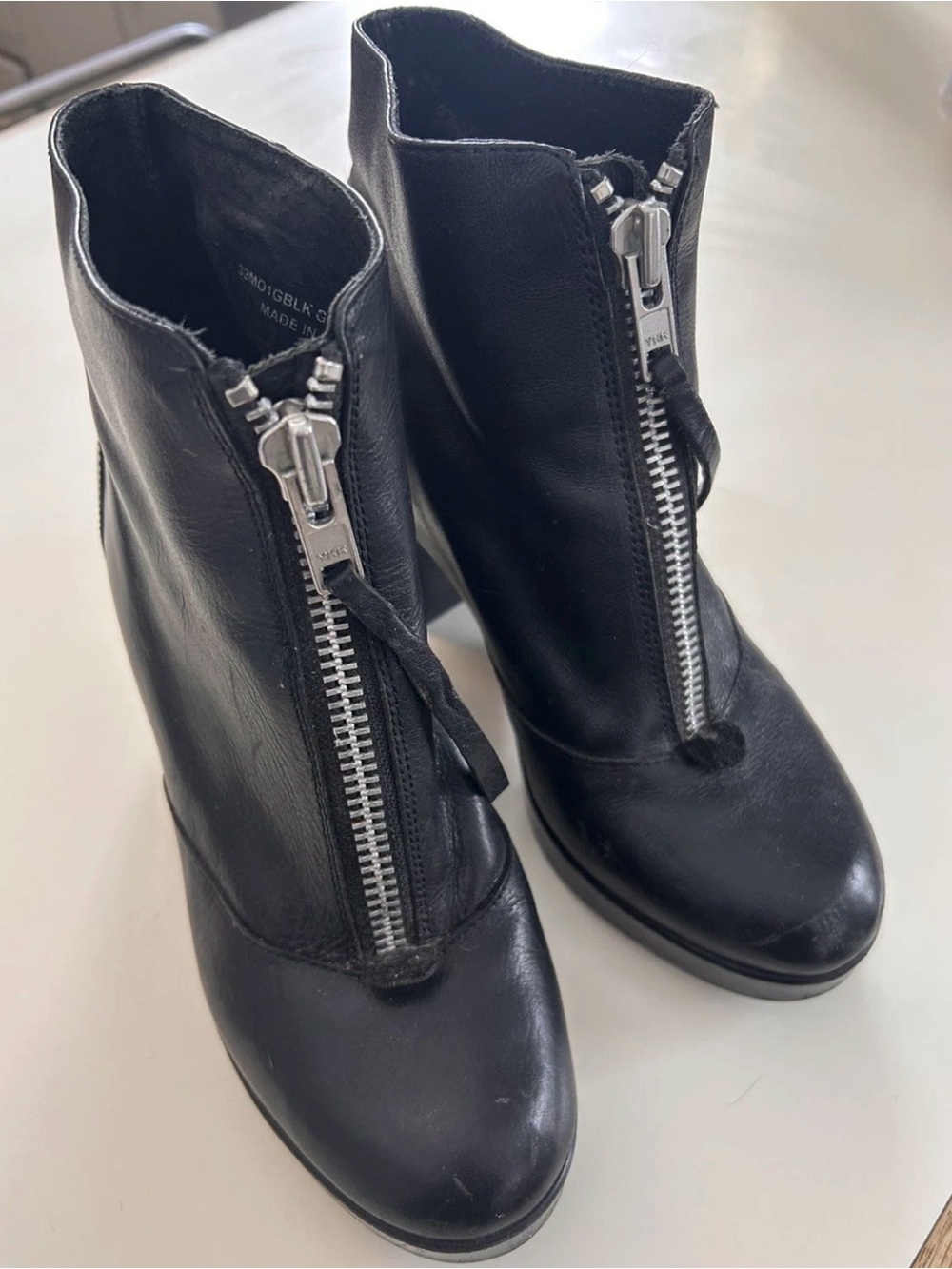 Topshop Womens Sz 38 EUR Black Leather Platform Zip Ankle Fashion Boots Booties